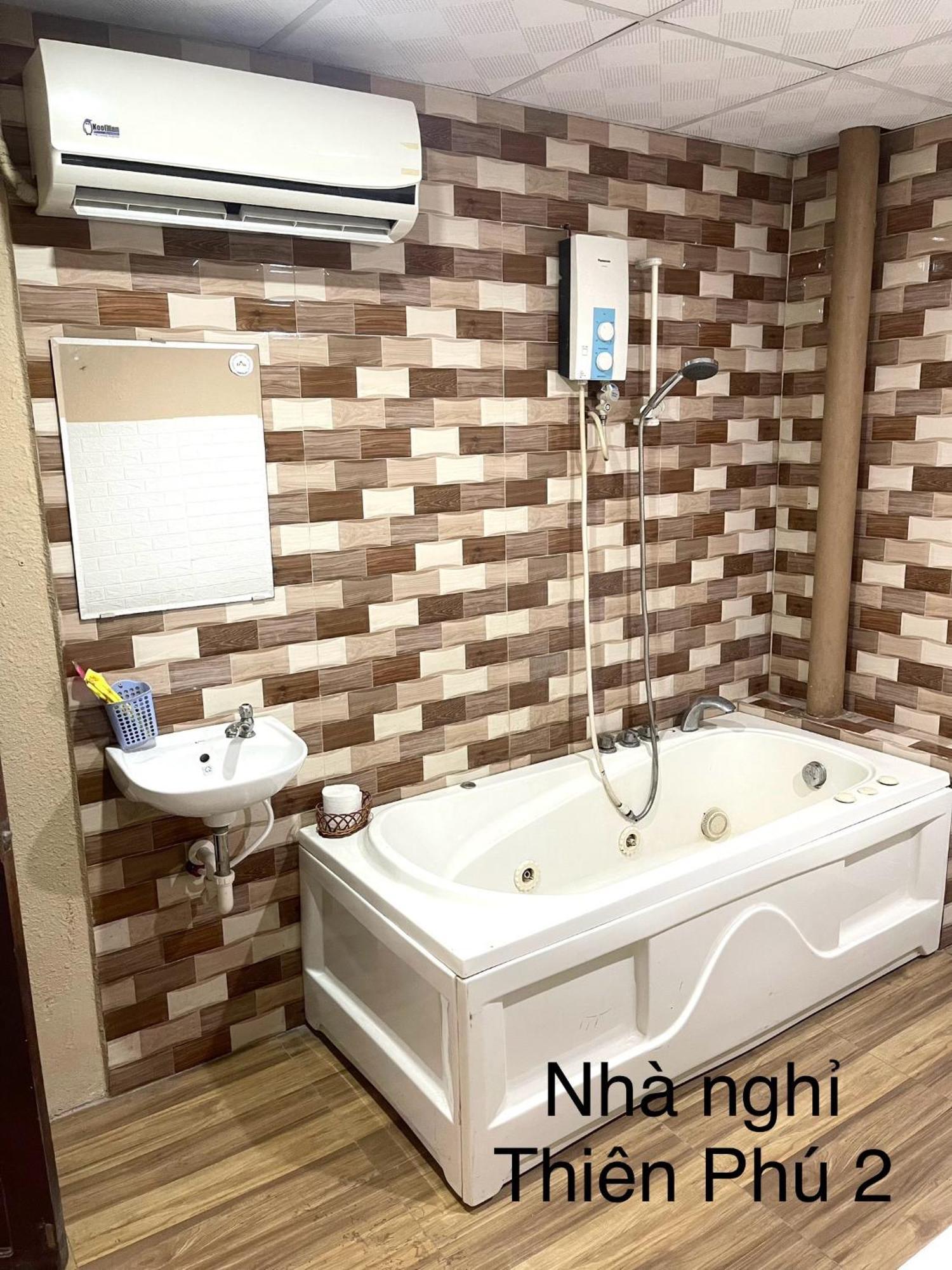 Nha Nghi Thien Phu 2 Otel Cai Rang Dış mekan fotoğraf